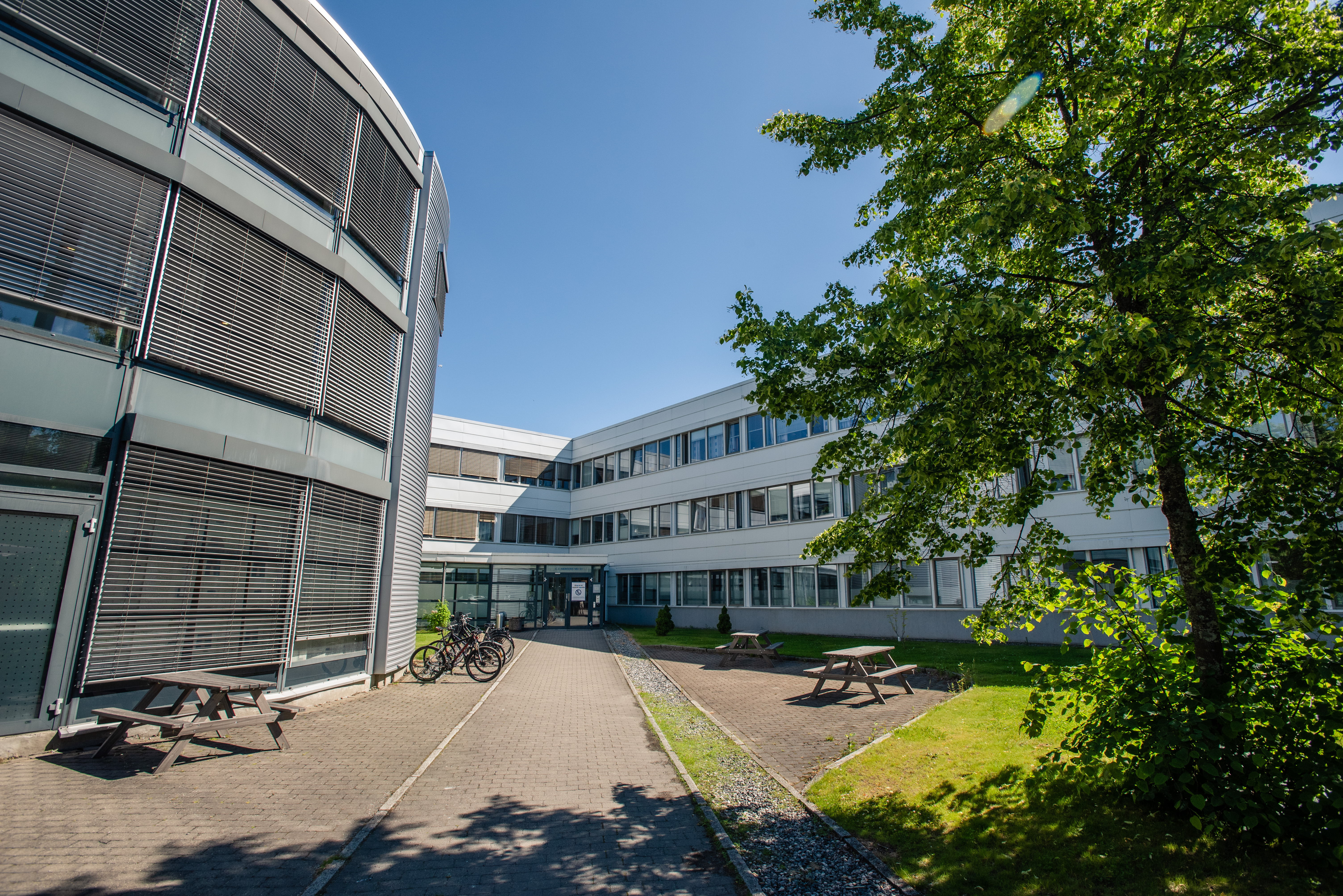 Inngangen på bygningen til DPS Nedre Romerike